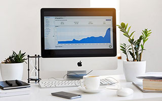 爱游戏下载_ 2025年电竞产业发展趋势：如何把握机会，2020年电竞行业发展趋势