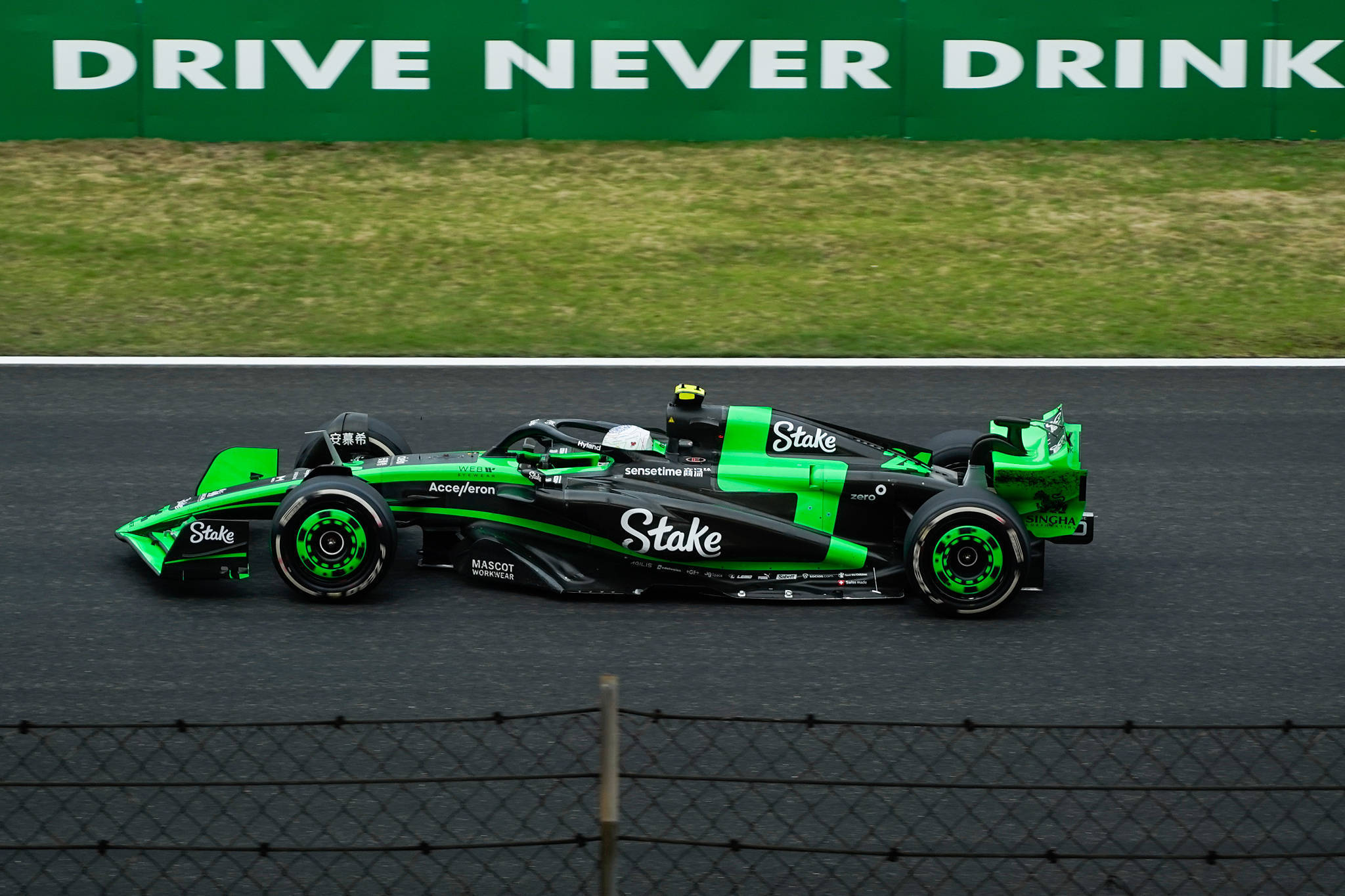 绿色能源革命:F1的能源未来的简单介绍 绿色能源革命:F1的能源未来的简单介绍