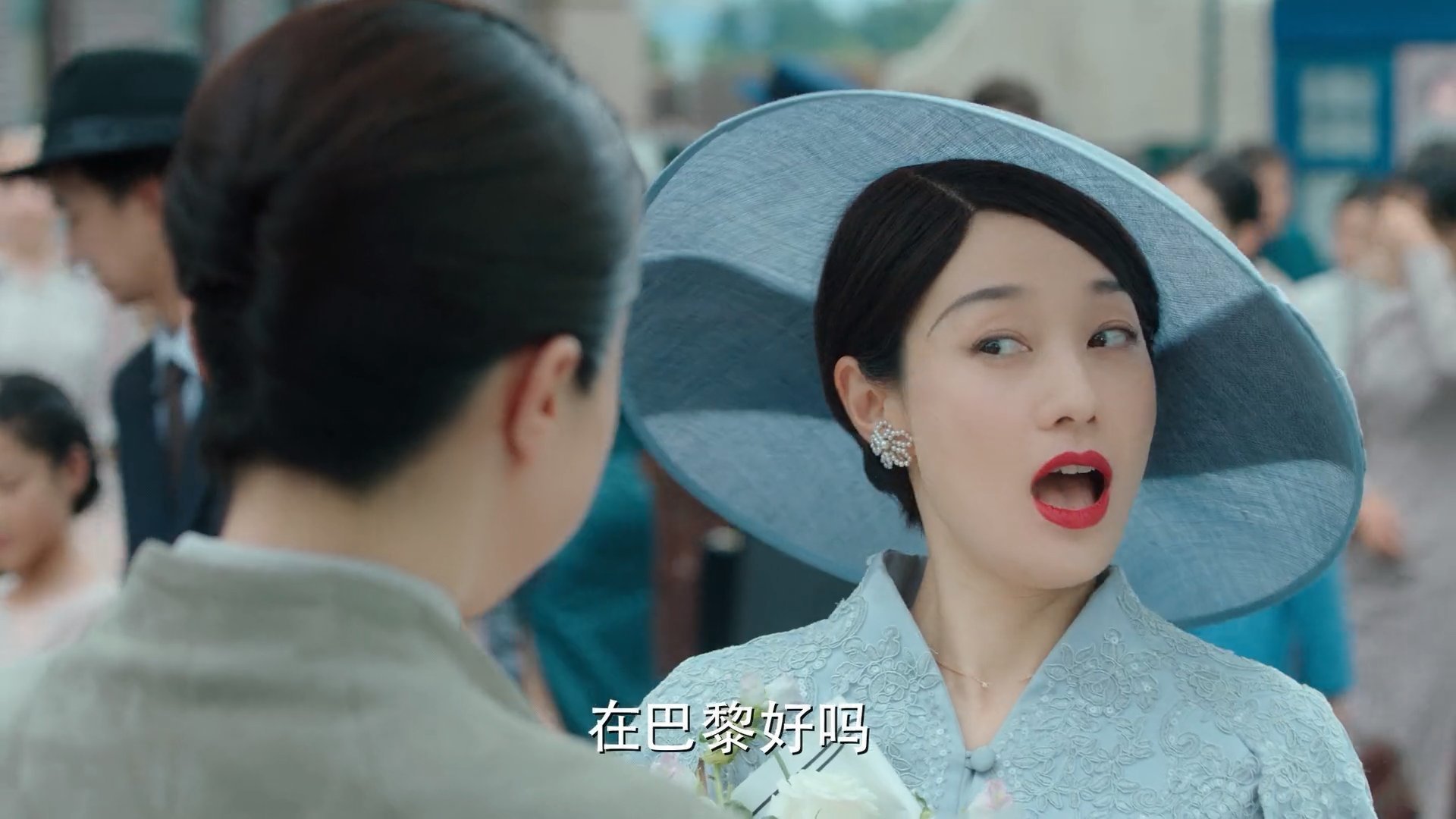 看看球员们如何克服困难迎接新一场比赛?,面对这么多困难,球队怎么能赢得比赛呢英文