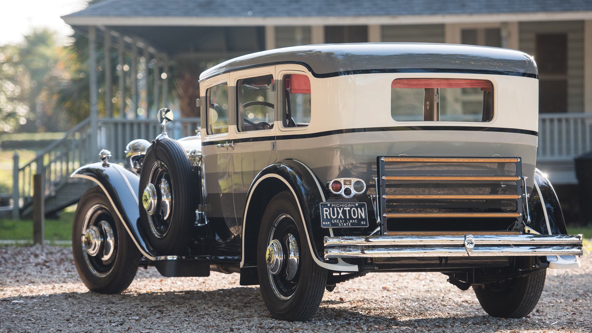 布克突破拉开优势太阳持续掌控场上节奏,布克有潜力吗